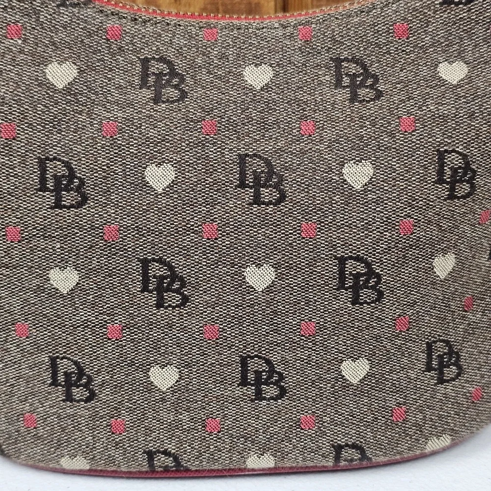 Dooney & Bourke Hobo Bucket Bag Canvas Hearts Signature Gray & Red Y2K DH29